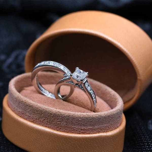DR TOGETHER Faith Marriage Couple rings Men Female Diamond Ring pt950  Platinum Valentine's Day Goddess Anniversary Gift DL1791, Women's Fashion,  Jewelry & Organisers, Rings on Carousell